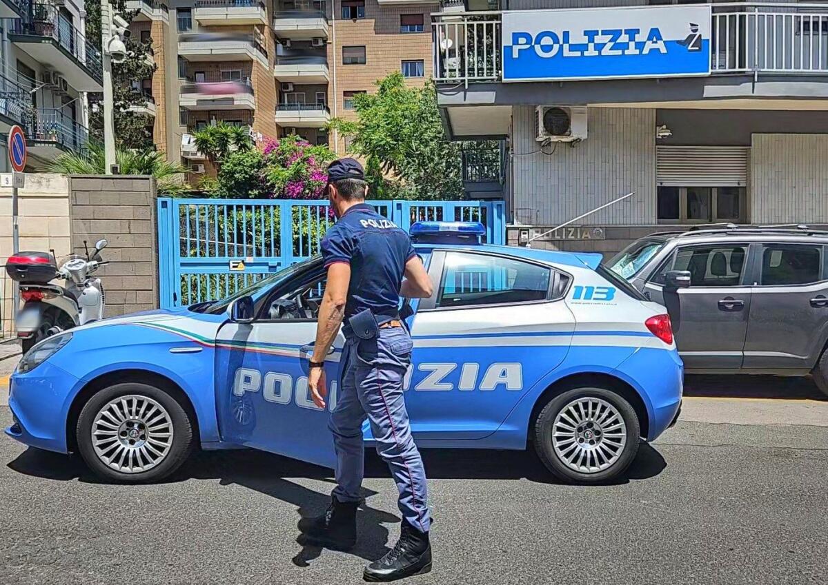 CATANIA. LITIGA CON IL COMPAGNO PER IL PASSAPORTO E GLI DA FUOCO ALLA CASA, 30ENNE DENUNCIATA DALLA POLIZIA DI STATO - 