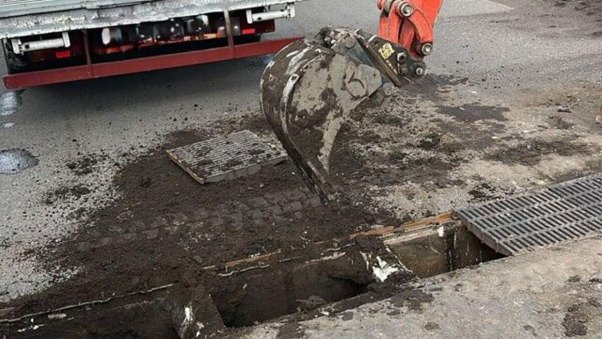 BELPASSO: AVVIATA LA PULIZIA DELLE CADITOIE PER LA PREVENZIONE DEGLI ALLAGAMENTI - 