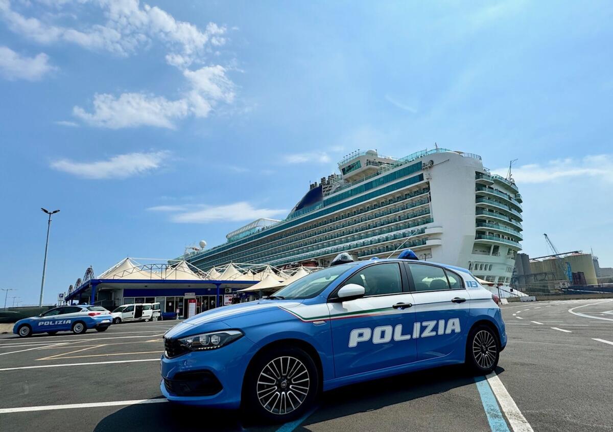 CAMERIERE AGGREDITO BRUTALMENTE SU NAVE DA CROCIERA: CROCERISTA DENUNCIATO DALLA POLIZIA DI CATANIA - 