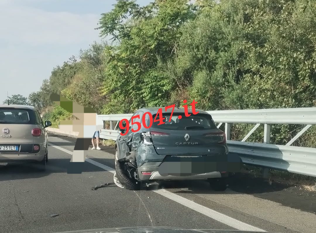 ENNESIMO INCIDENTE SULL’AUTOSTRADA A18: TRAFFICO IN TILT DOPO LO SVINCOLO DI GIARRE