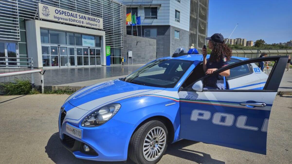 VIOLENZA AL PRONTO SOCCORSO DEL “SAN MARCO”: AGGREDISCE OPERATORE SANITARIO E VIENE DENUNCIATO - 