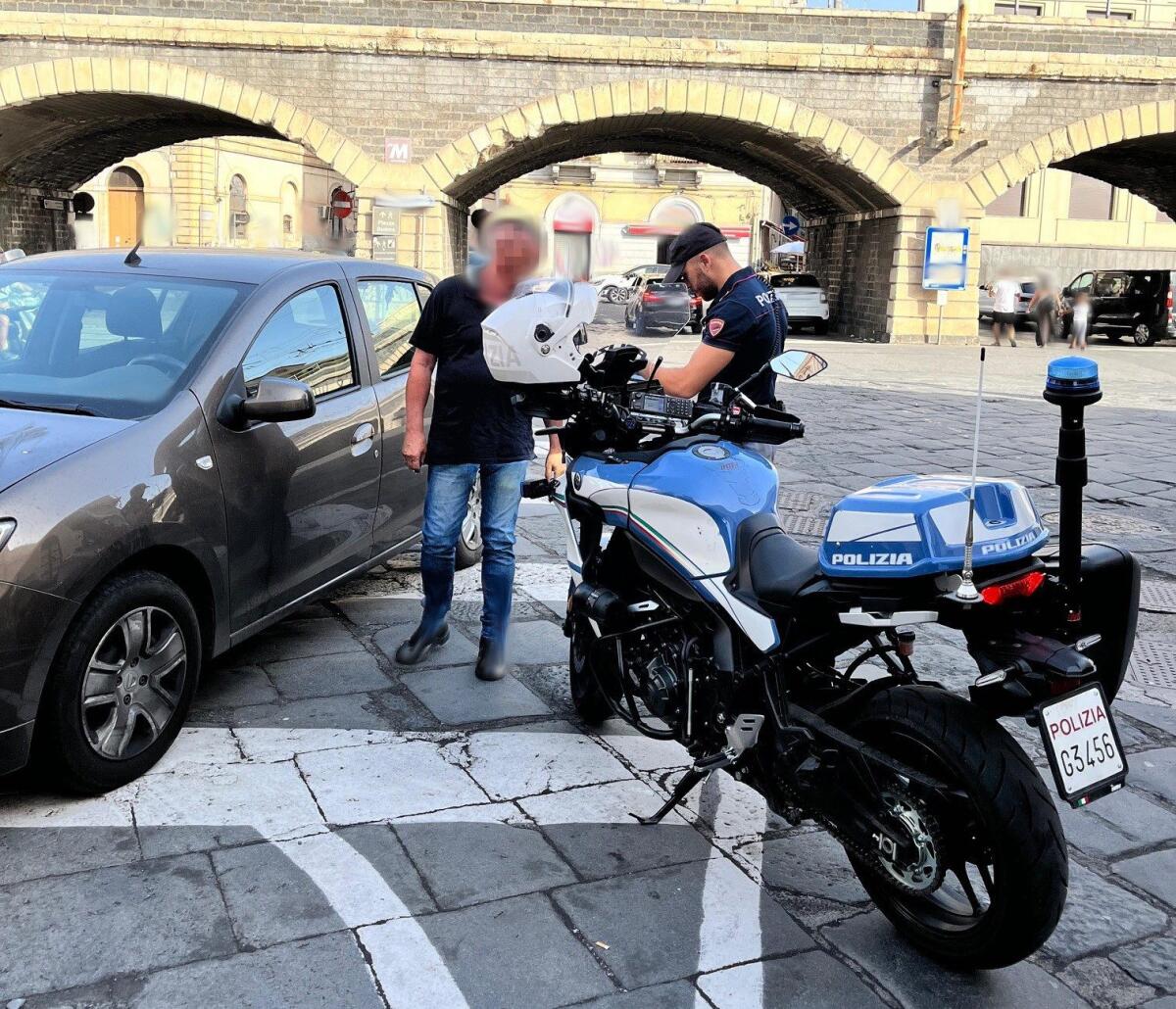 PARCHEGGIATORE ABUSIVO E RECIDIVO DI PATERNÒ DENUNCIATO A CATANIA - 