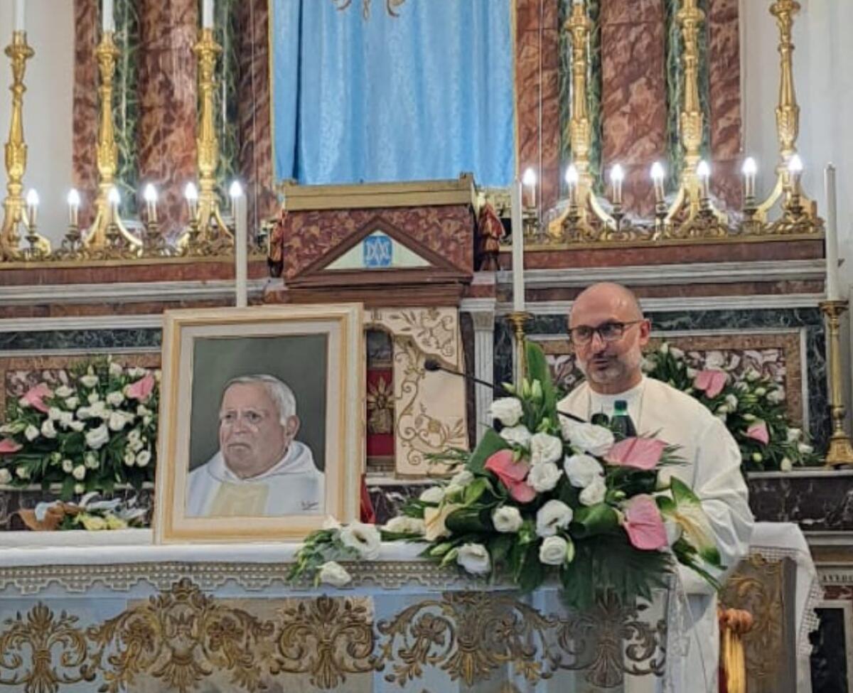 UN'OPERA D'ARTE PER RICORDARE PADRE MOSCHETTO: OMAGGIO DELLA COMUNITÀ DI RAGALNA - 