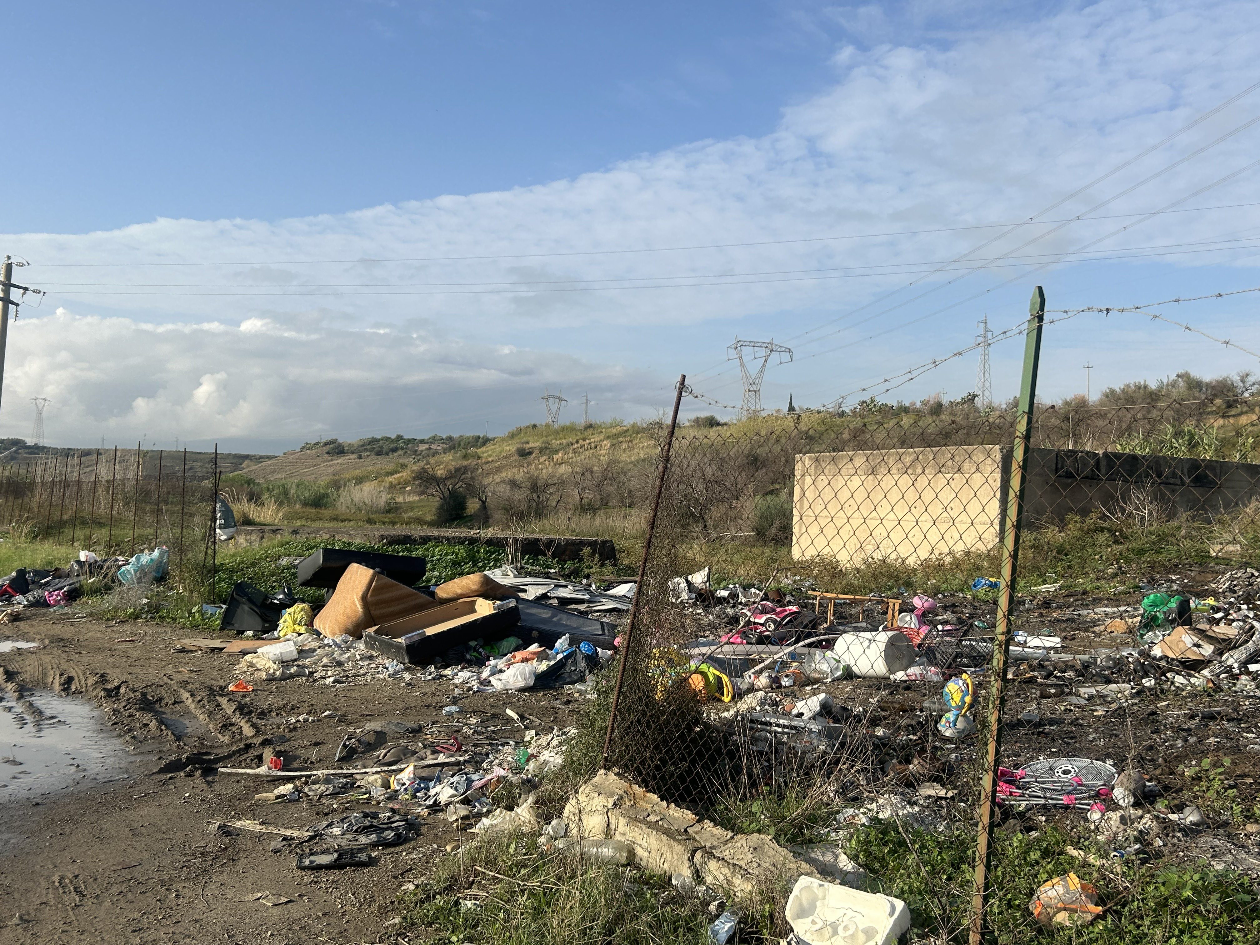 SEGNALAZIONE DA PONTE BARCA: "DIFFICOLTÀ DI ACCESSO E DEGRADO AMBIENTALE NELLA ZONA AGRICOLA"