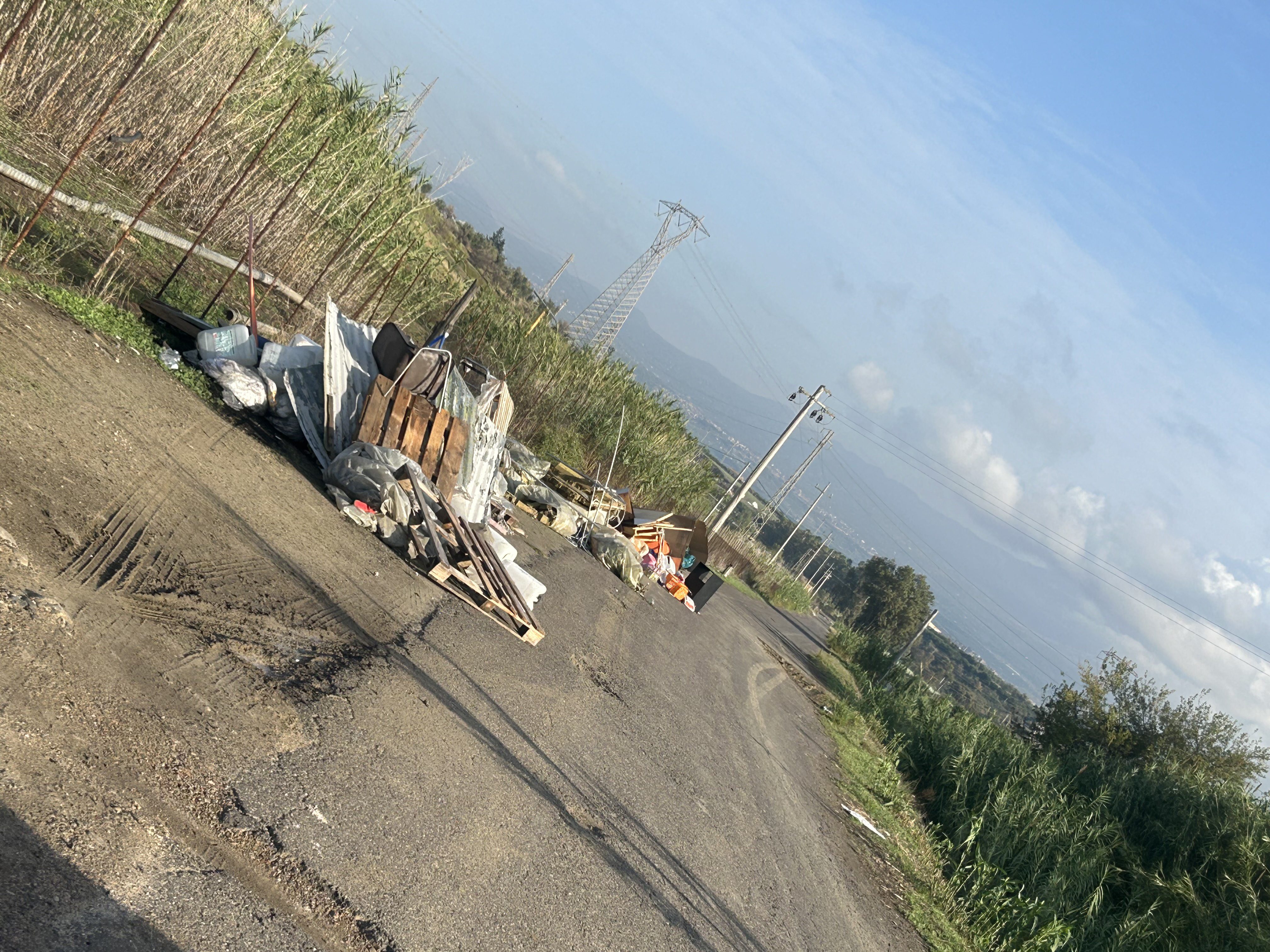 SEGNALAZIONE DA PONTE BARCA: "DIFFICOLTÀ DI ACCESSO E DEGRADO AMBIENTALE NELLA ZONA AGRICOLA"
