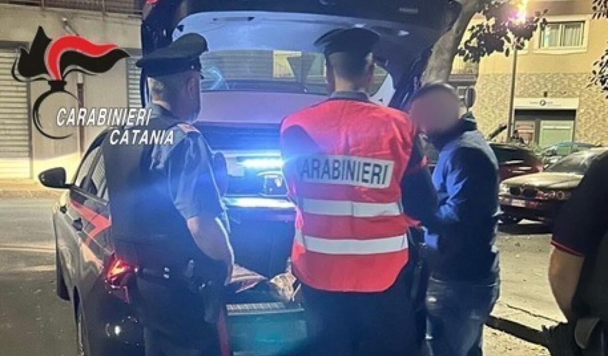 CONTROLLI ALLA MOVIDA A BIANCAVILLA: TRE DENUNCE E SANZIONI PER 14.000 EURO - 