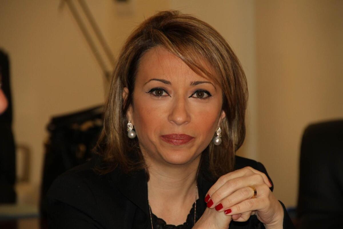 MARIANNA CARONIA, LA DEPUTATA SICILIANA  CHE HA CAMBIATO PARTITO 11 VOLTE - 