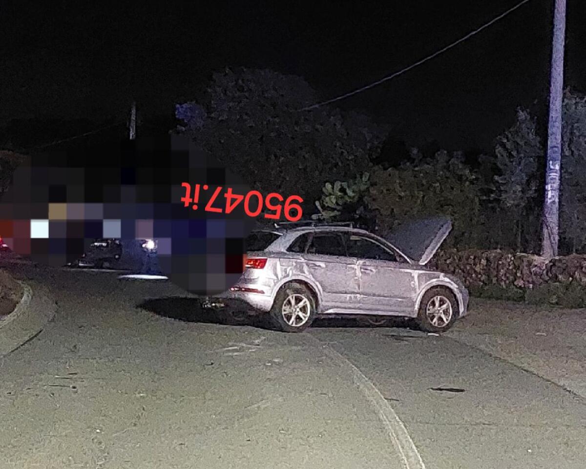 BELPASSO: AUTO CONTRO UN MURO, SULLA PROVINCIALE 56II, FERITO CONDUCENTE - 
