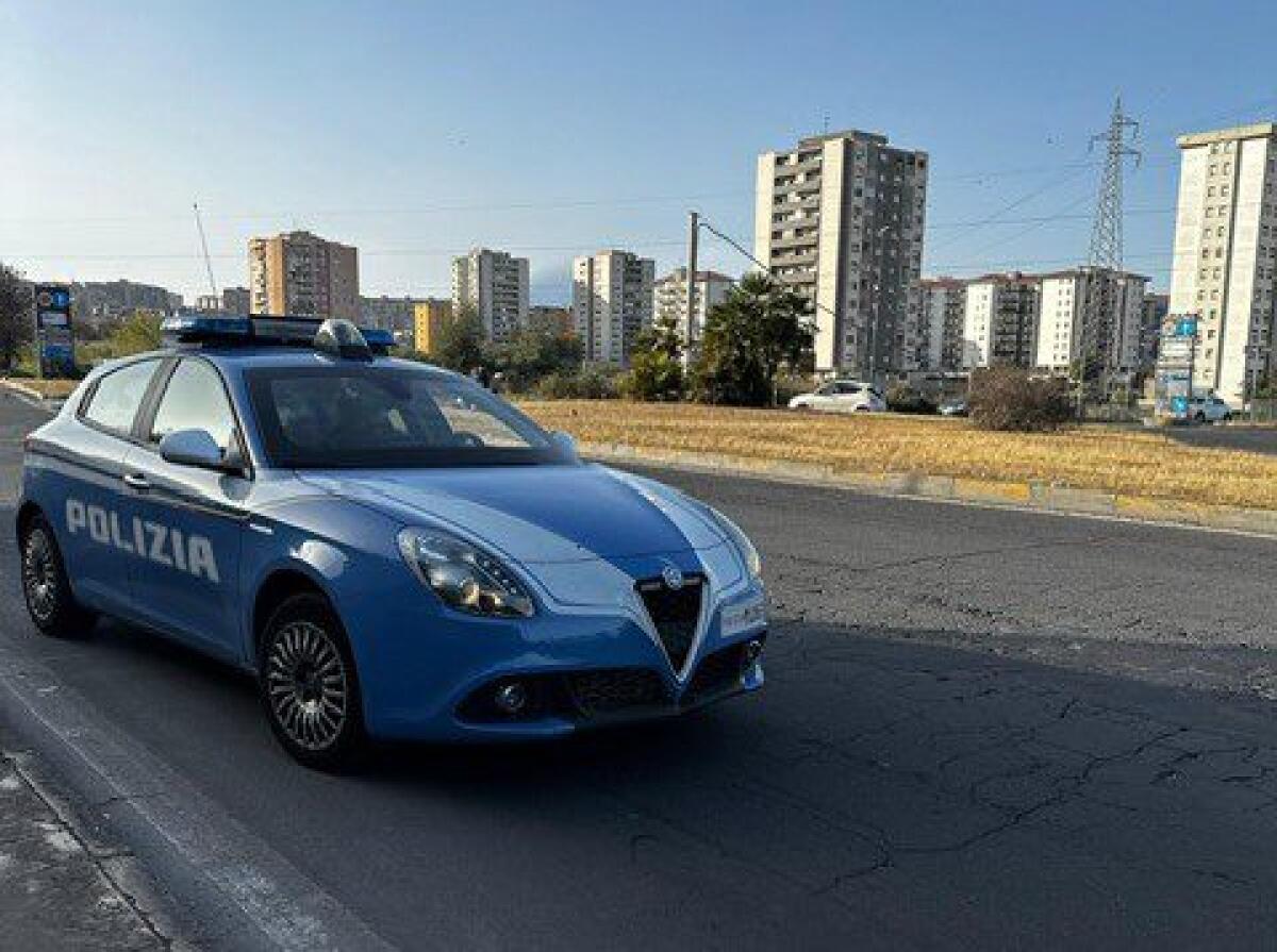 SCOPERTO DALLA POLIZIA DI STATO UN DEPOSITO DI AUTO RUBATE: ERANO STATE NASCOSTE IN UN GARAGE CONDOMINIALE DI LIBRINO - 