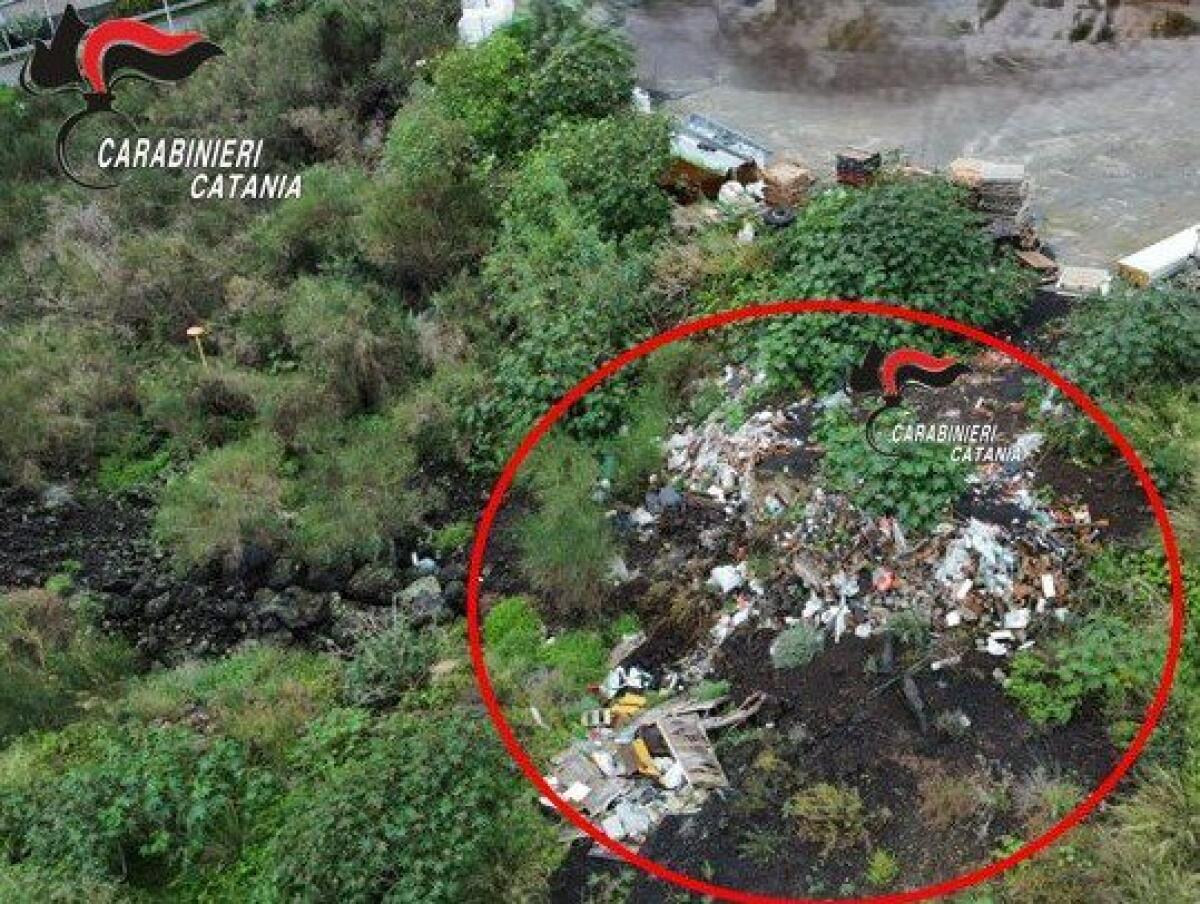 MASCALI, SCARTI EDILI E RIFIUTI BRUCIATI: DENUNCIATI TRE PROPRIETARI DI TERRENI - 