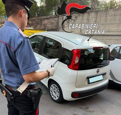 CATANIA, QUATTRO AUTO RUBATE RITROVATE IN UN CORTILE CONDOMINIALE