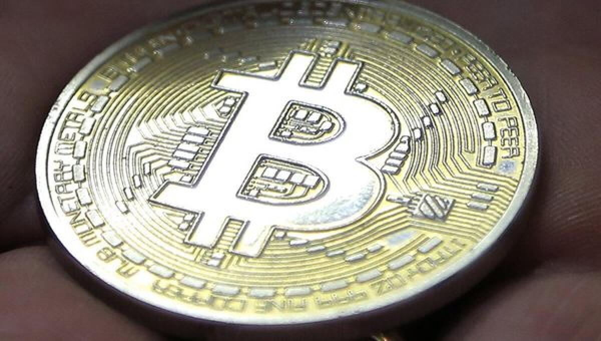 BITCOIN NUOVO RECORD: SUPERA PER LA PRIMA VOLTA I 100MILA DOLLARI - 