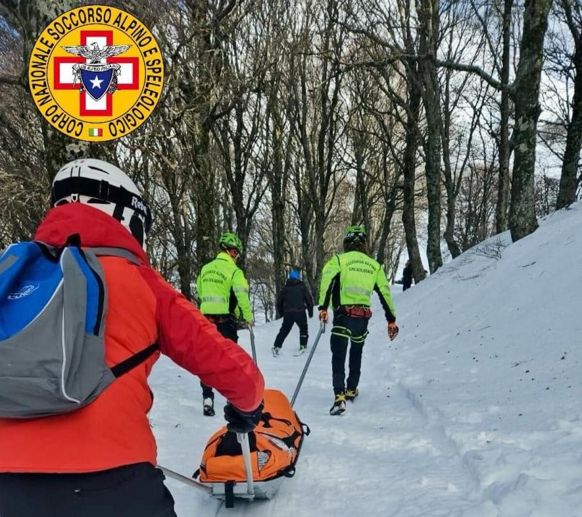 PIANO BATTAGLIA E ETNA: LAVORO INTENSO PER IL SOCCORSO ALPINO NEL PRIMO FINE SETTIMANA DI NEVE - 