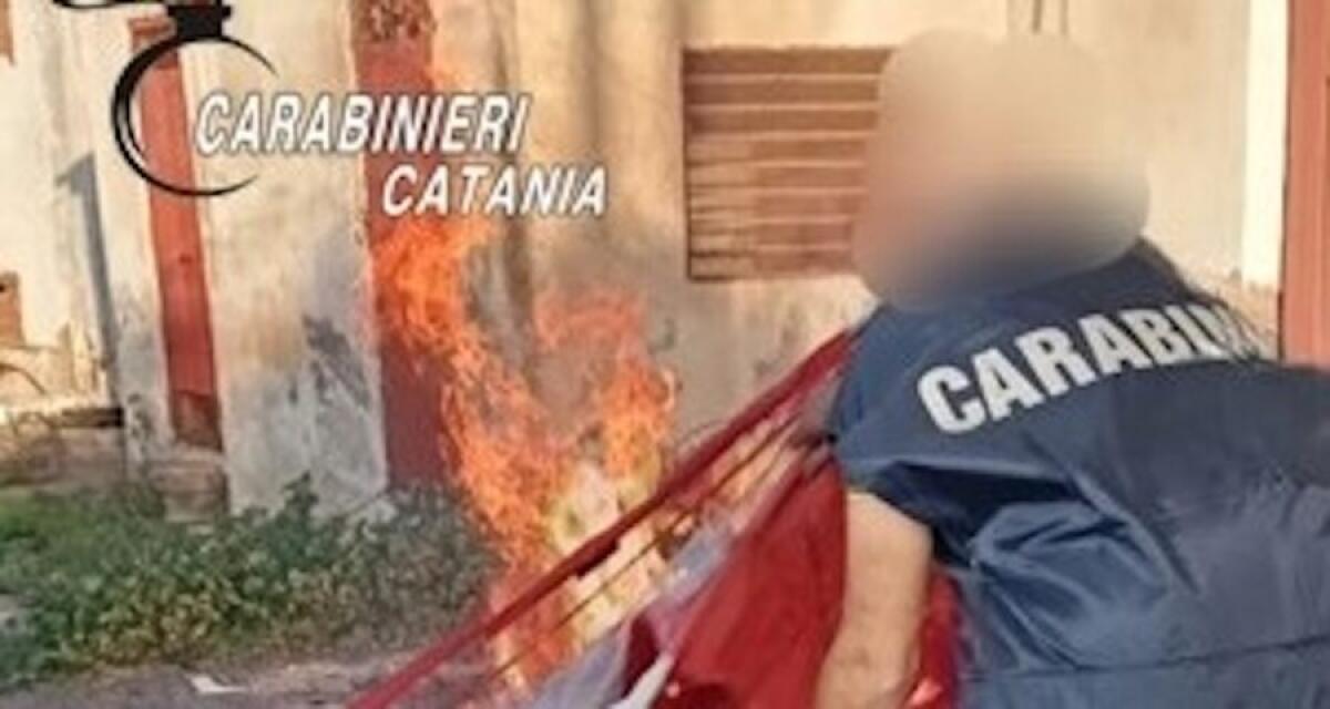 PATERNÒ, SORPRESO MENTRE BRUCIA RIFIUTI: ARRESTATO 50ENNE - 