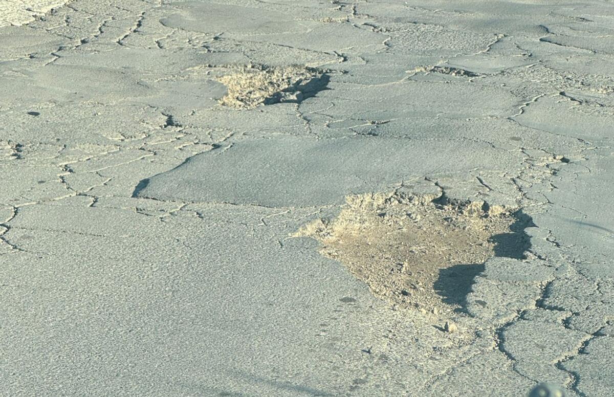 LA "SALITA DELLE TRE CASE" SOTTO ACCUSA: LA SEGNALAZIONE, "HO CAMBIATO DUE RUOTE PER COLPA DELLA STRADA" - 