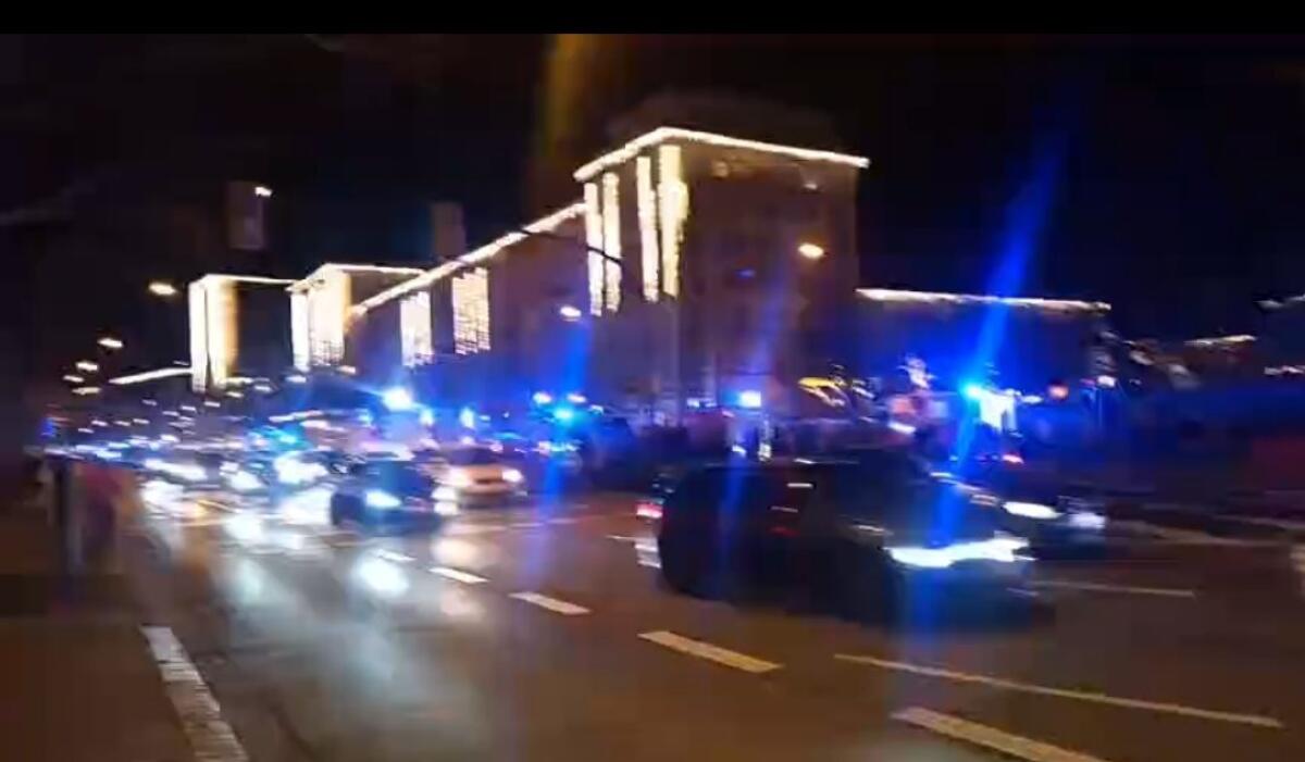 ATTACCO AL MERCATINO DI NATALE DI MAGDEBURGO: AUTO TRAVOLGE LA FOLLA, ALMENO MORTI E MOLTI FERITI - 