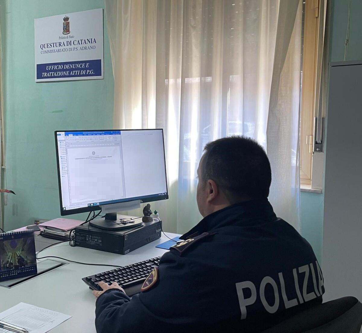 ADRANO. RUBA NELLA CASA DISABITATA DOVE ERA GIÀ STATO ARRESTATO IL COMPAGNO: PRESA 31ENNE - 