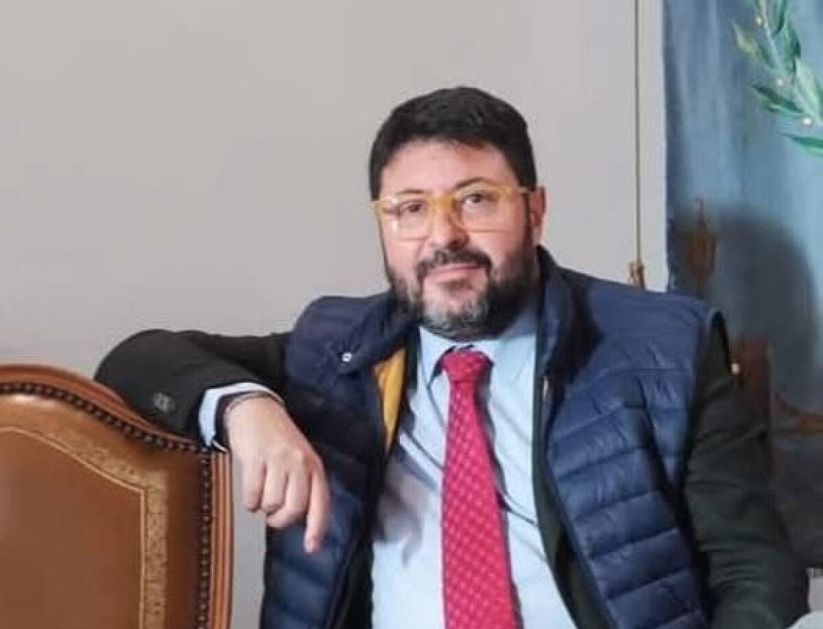 LA CASSAZIONE ACCOGLIE IL RICORSO DI COMIS: ANNULLATA LA MISURA DEGLI ARRESTI DOMICILIARI. - 