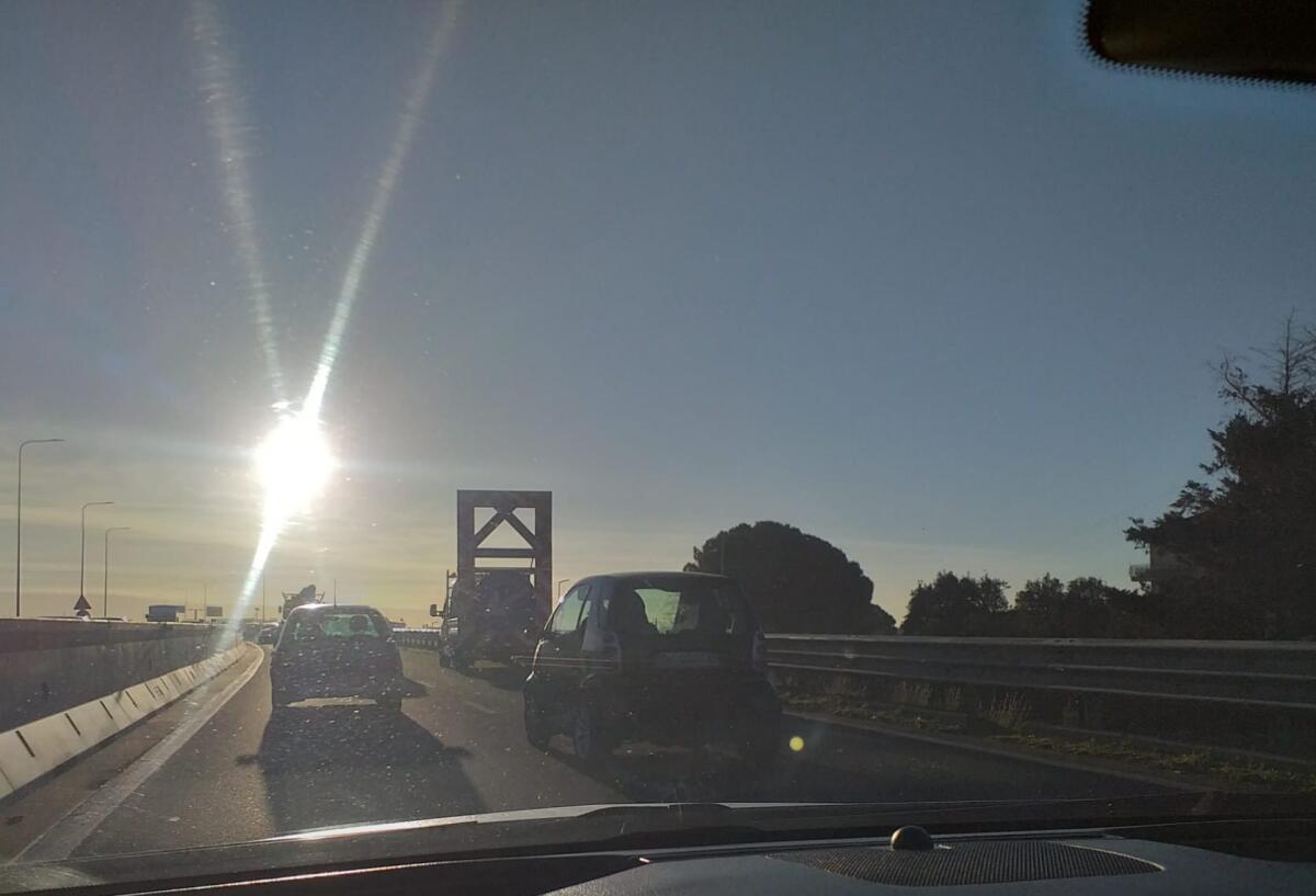 SUPERSTRADA 121: RALLENTAMENTI PER LAVORI ALLO SVINCOLO VALCORRENTE - 