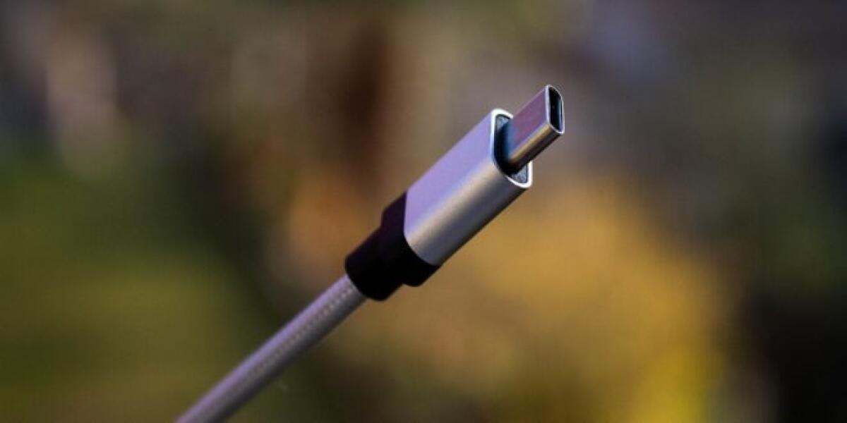 UN SOLO CARICATORE PER TUTTI: USB-C DIVENTA STANDARD EUROPEO - 