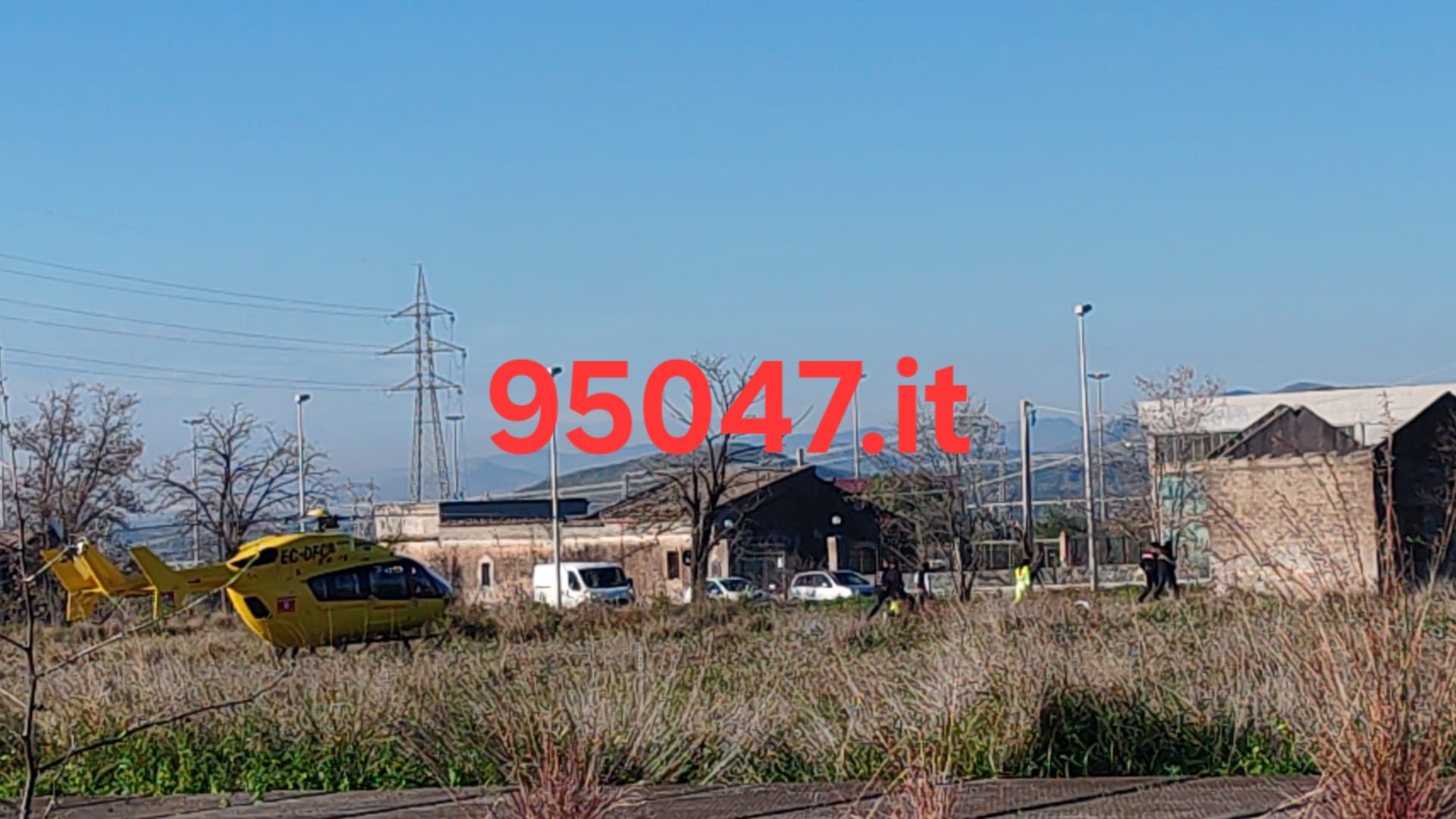 AGGIORNAMENTO. PATERNO', INCIDENTE A TRE FONTANE: UOMO IN CODICE ROSSO AL CANNIZZARO DOPO UNA VIOLENTA CADUTA