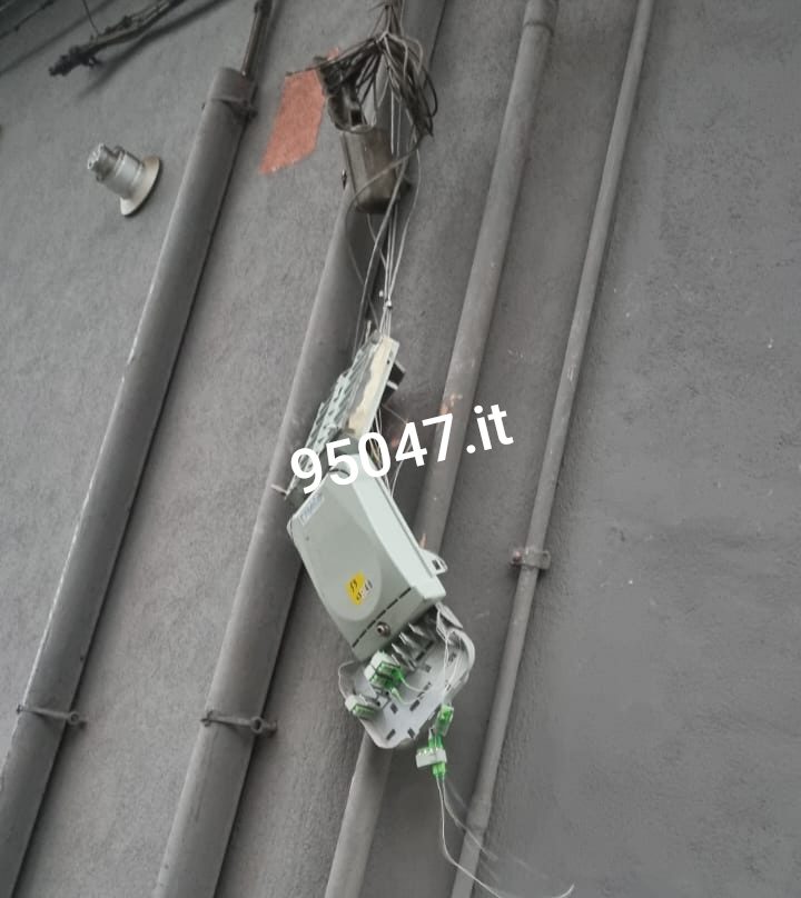 ALLERTA ROSSA A PATERNO': LA SITUAZIONE IN TEMPO REALE GRAZIE ALLE VOSTRE SEGNALAZIONI. MANDA LE TUE AL 3939504777