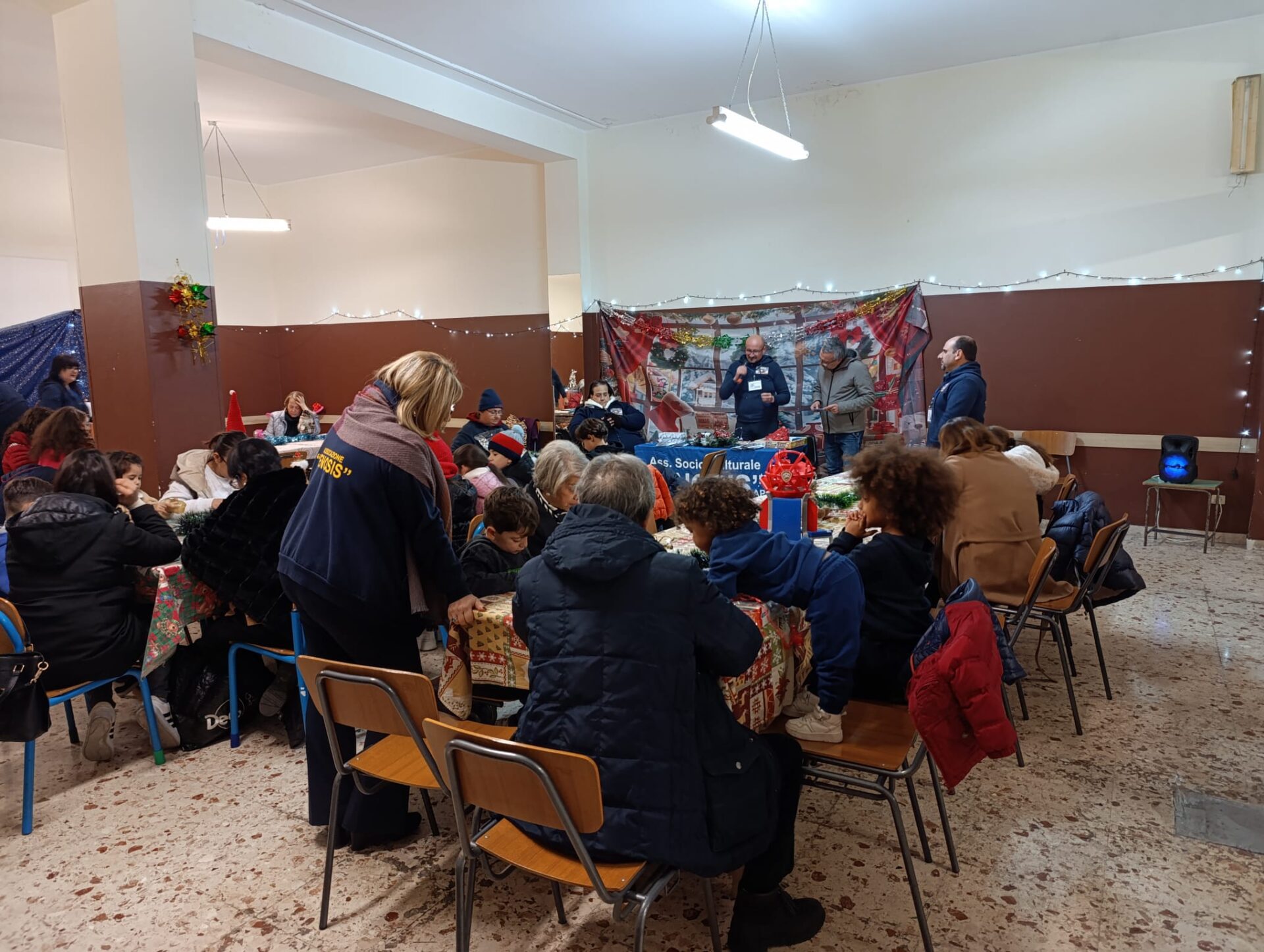 SUCCESSO PER IL TOMBOLONE DI INIZIO ANNO ORGANIZZATO DA ENOSIS PRESSO IL SALONE M. VIRGILLITO DI PATERNÒ