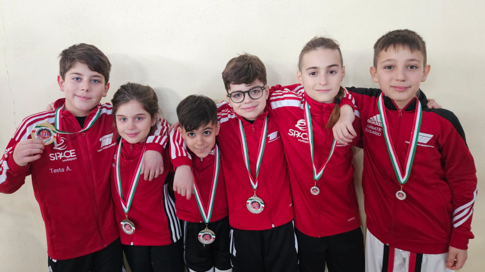 Taekwondo Marletta: Napoli, 12 Medaglie per i Piccoli Campioni di Tony Marletta al Campionato Interregionale