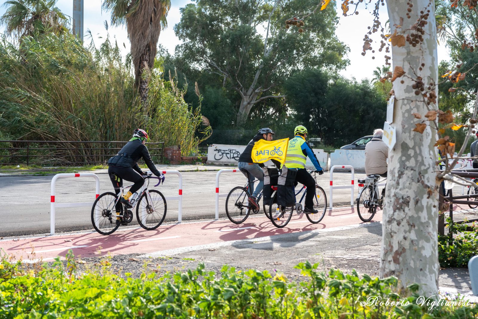 PASSEGGIATA IN BICICLETTA: APRE AL PUBBLICO LA PISTA CICLOPEDONALE TRA CENTRO STORICO E PLAIA