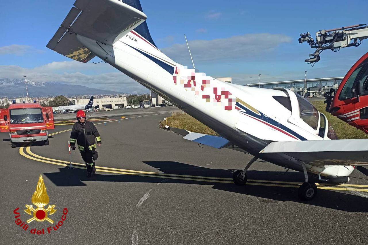 Aeroporto di Catania, Vigili del Fuoco intervengono per incidente a un piccolo aeromobile, nessun ferito