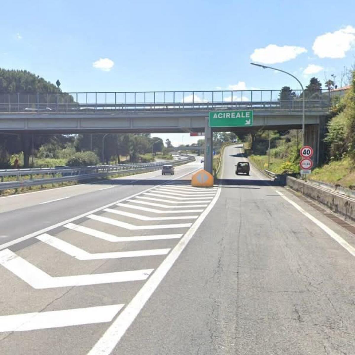 A18: DA DOMANI CHIUSURA DELLA RAMPA DI USCITA AD ACIREALE PER I VEICOLI DA MESSINA FINO AL 10 FEBBRAIO - 