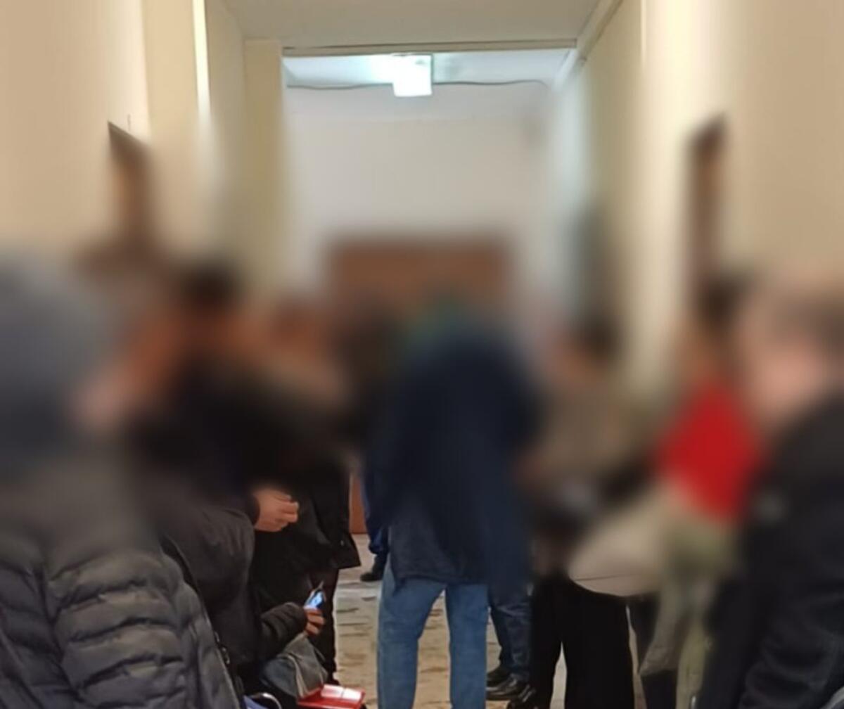 UFFICIO CIMITERIALE DI PATERNO’: UTENTI SEGNALANO FILA E MALCONTENTO PER IL SERVIZIO INADEGUATO - 