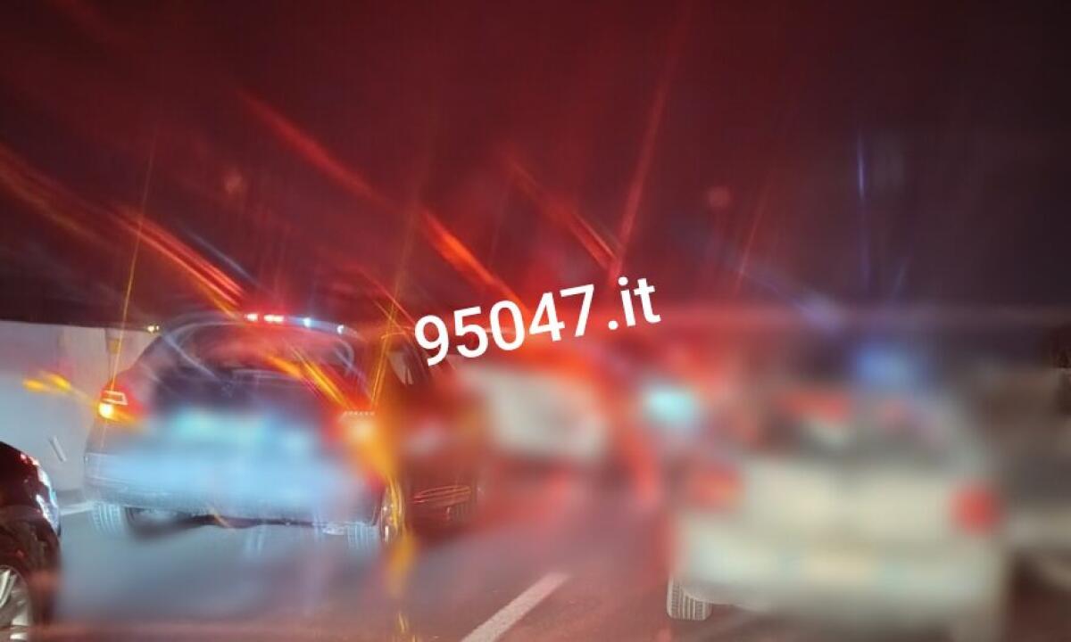 INCIDENTE SULLA SUPERSTRADA SS121: FORTI RALLENTAMENTI IN DIREZIONE CATANIA - 