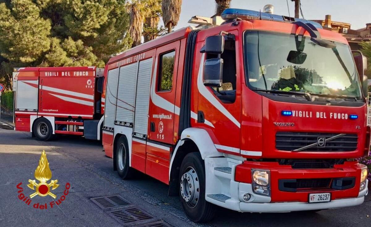 TRAGICO INCIDENTE STRADALE A CATANIA: MORTO UN UOMO DI 56 ANNI NELLA ZONA INDUSTRIALE - 