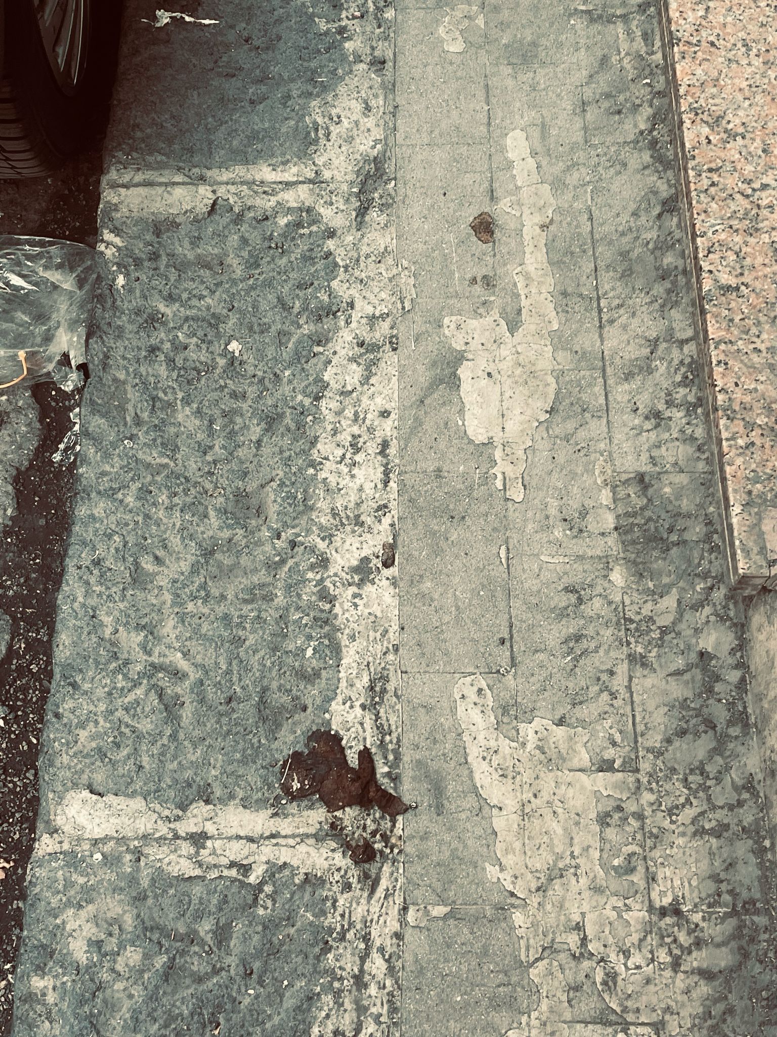 VIA SAVASTA IMPRATICABILE: LA DENUNCIA DI UNA MAMMA A 95047