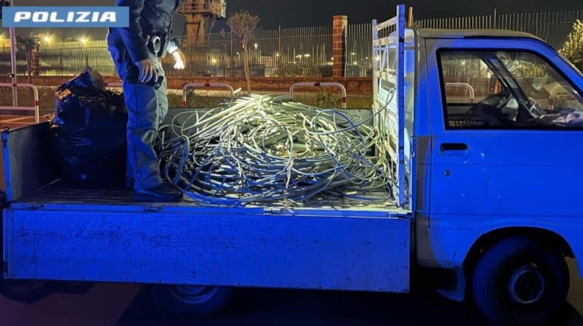 RUBA RAME DALLA DITTA DI BELPASSO DOVE LAVORA: ARRESTATO INSIEME AL COMPLICE DALLA POLIZIA DI STATO - 