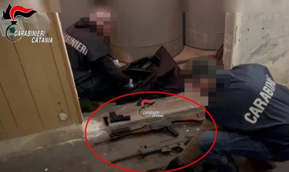Catania, armi nascoste in un garage di San Cristoforo: arrestato un uomo di 54 anni - 
