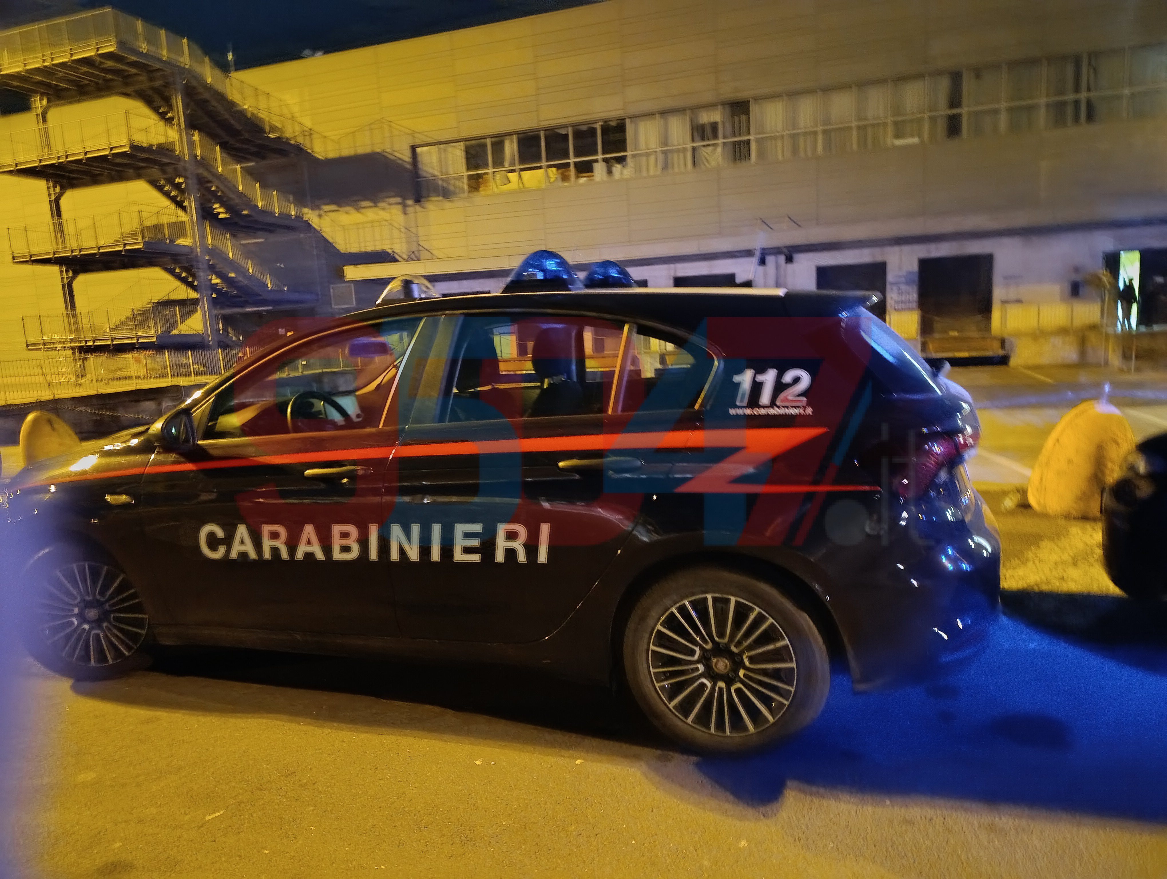 BELPASSO. TRAGEDIA AL CENTRO COMMERCIALE: 16ENNE PERDE LA VITA DOPO UNA CADUTA