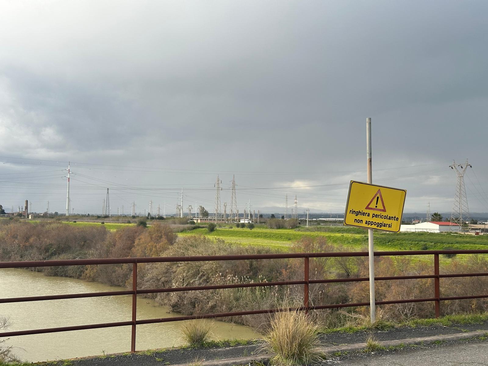 PONTE SFERRO E SP 69/I: DUE INFRASTRUTTURE BLOCCATE, LA RABBIA DEGLI ALLEVATORI