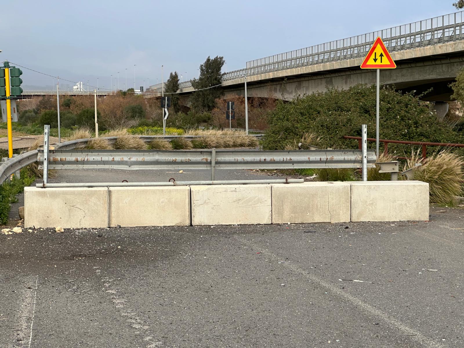 PONTE SFERRO E SP 69/I: DUE INFRASTRUTTURE BLOCCATE, LA RABBIA DEGLI ALLEVATORI