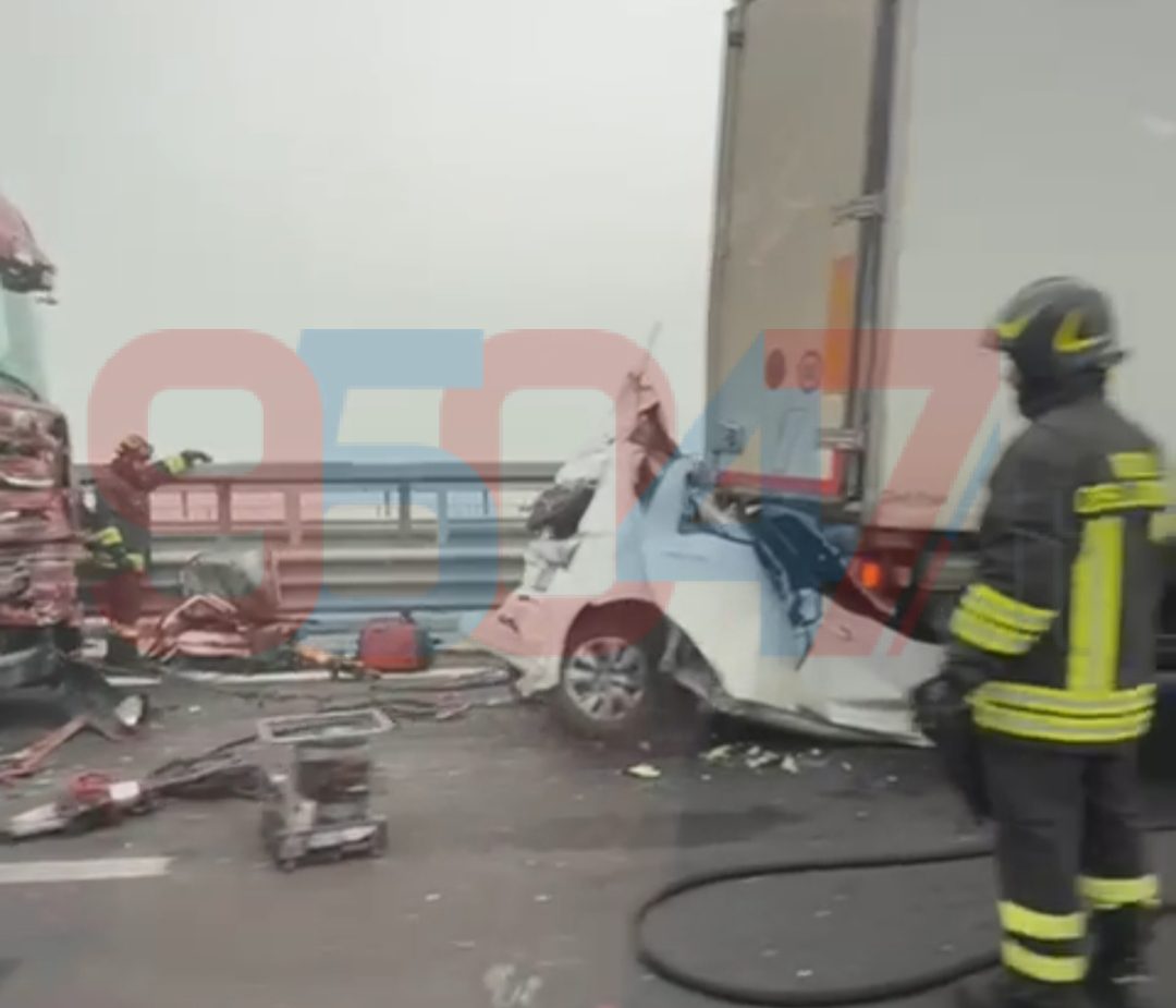 TRAGEDIA SULLA CATANIA-SIRACUSA: 24ENNE DI BELPASSO PERDE LA VITA SCHIACCIATA SOTTO UN CAMION