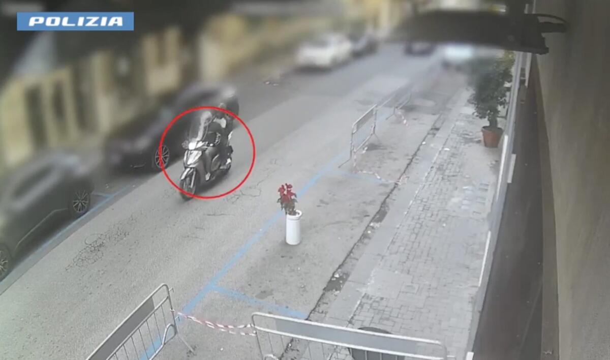 CATANIA, GIOIELLIERE RAPINATO E GAMBIZZATO: ARRESTATO 42ENNE DI PATERNÒ, CACCIA AL COMPLICE - 