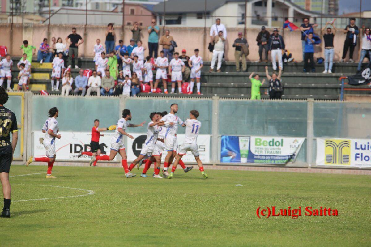 PATERNO’: UN PARI PER L’ULTIMA GARA DI UNA STAGIONE DA INCORNICIARE LE FOTO - 