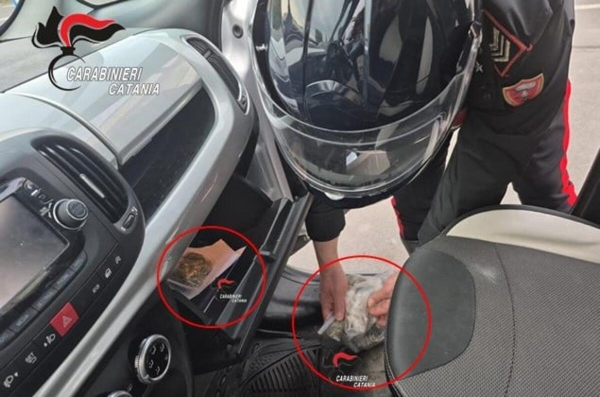 CATANIA: ARRESTATI DUE SPACCIATORI DOPO TENTATIVO DI FUGA, SEQUESTRATA DROGA PER OLTRE 3.500€ - 