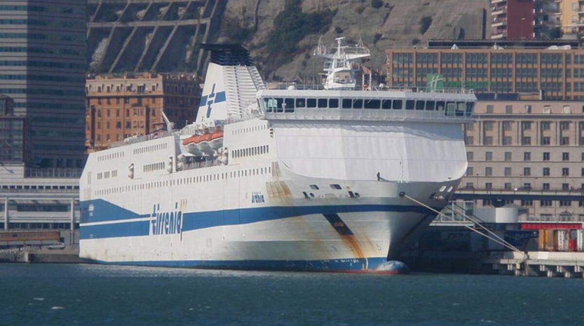 TRAGHETTI GRATIS PER LA SICILIA, INDAGINE SULLA TIRRENIA: 40 INDAGATI TRA MAGISTRATI, FORZE DELL’ORDINE E ALTI FUNZIONARI - 