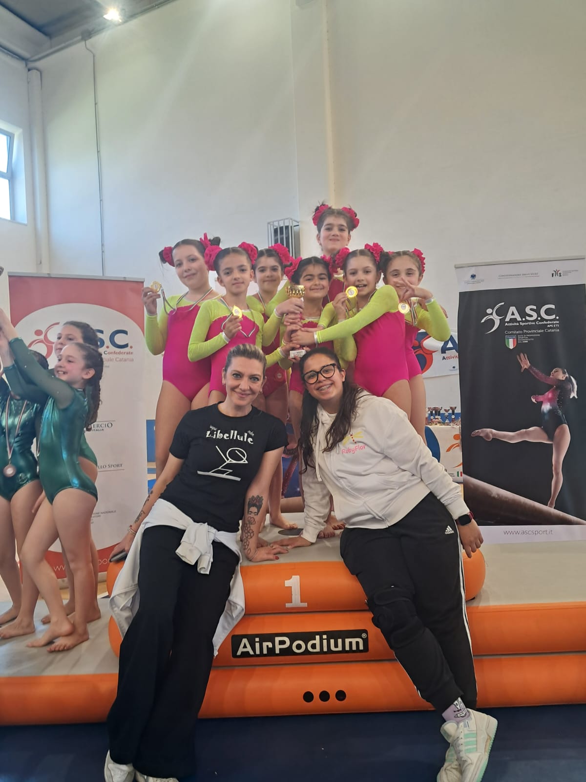 LE LIBELLULE DI BELPASSO INCANTANO VIAGRANDE E ACCEDONO ALLA FASE NAZIONALE DI GINNASTICA ARTISTICA