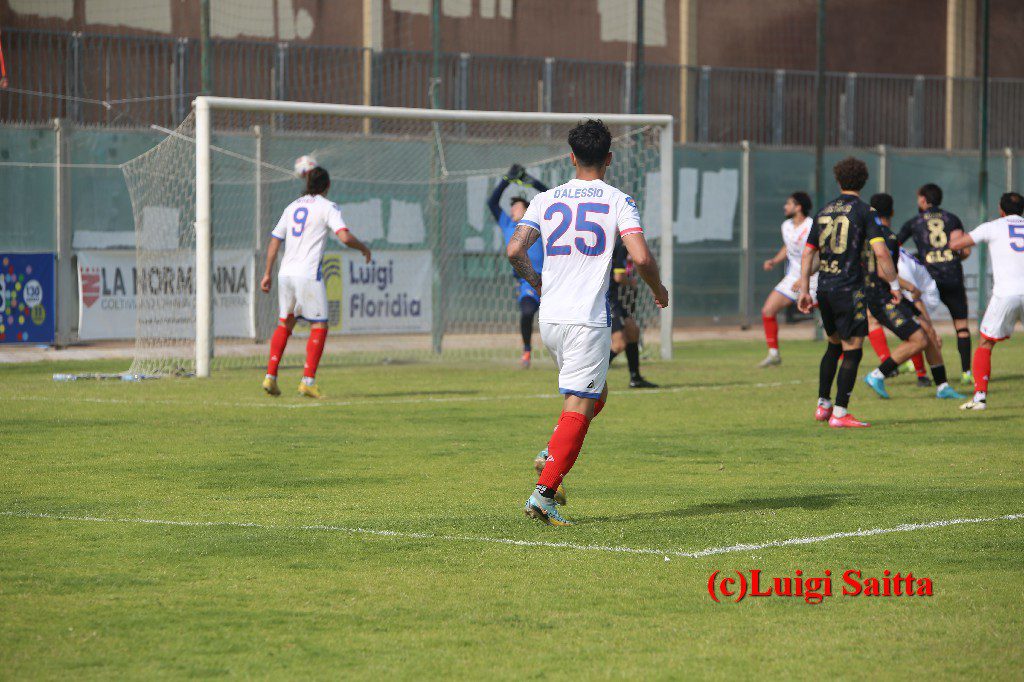 PATERNO’: UN PARI PER L’ULTIMA GARA DI UNA STAGIONE DA INCORNICIARE LE FOTO