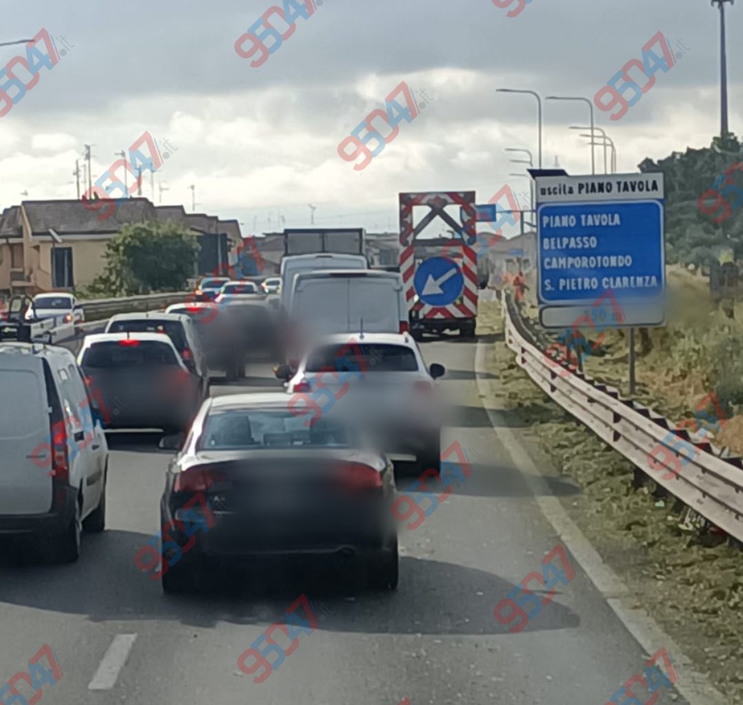 SS121, disagi alla circolazione per lavori: traffico rallentato tra Piano Tavolo e Piano Tavola