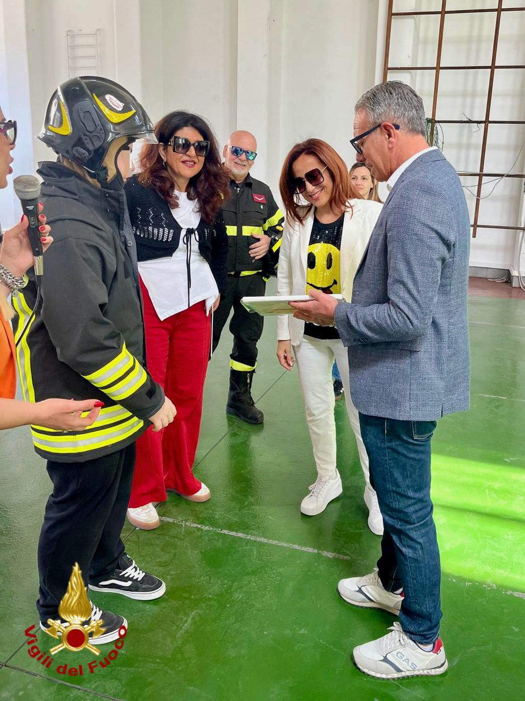 A CATANIA, I BAMBINI VIVONO L'ESPERIENZA DEI VIGILI DEL FUOCO IN UN GIORNO SPECIALE DI INCLUSIONE