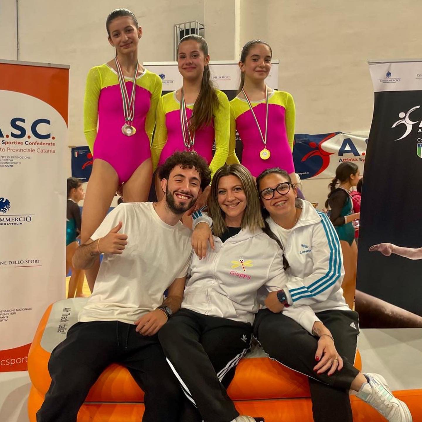 LE LIBELLULE DI BELPASSO INCANTANO VIAGRANDE E ACCEDONO ALLA FASE NAZIONALE DI GINNASTICA ARTISTICA